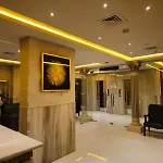Al Manara Premium Deluxe Sheikh Zayed View Studio