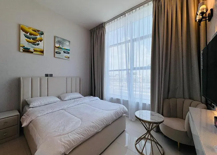 Al Manara Premium Deluxe Sheikh Zayed View Studio