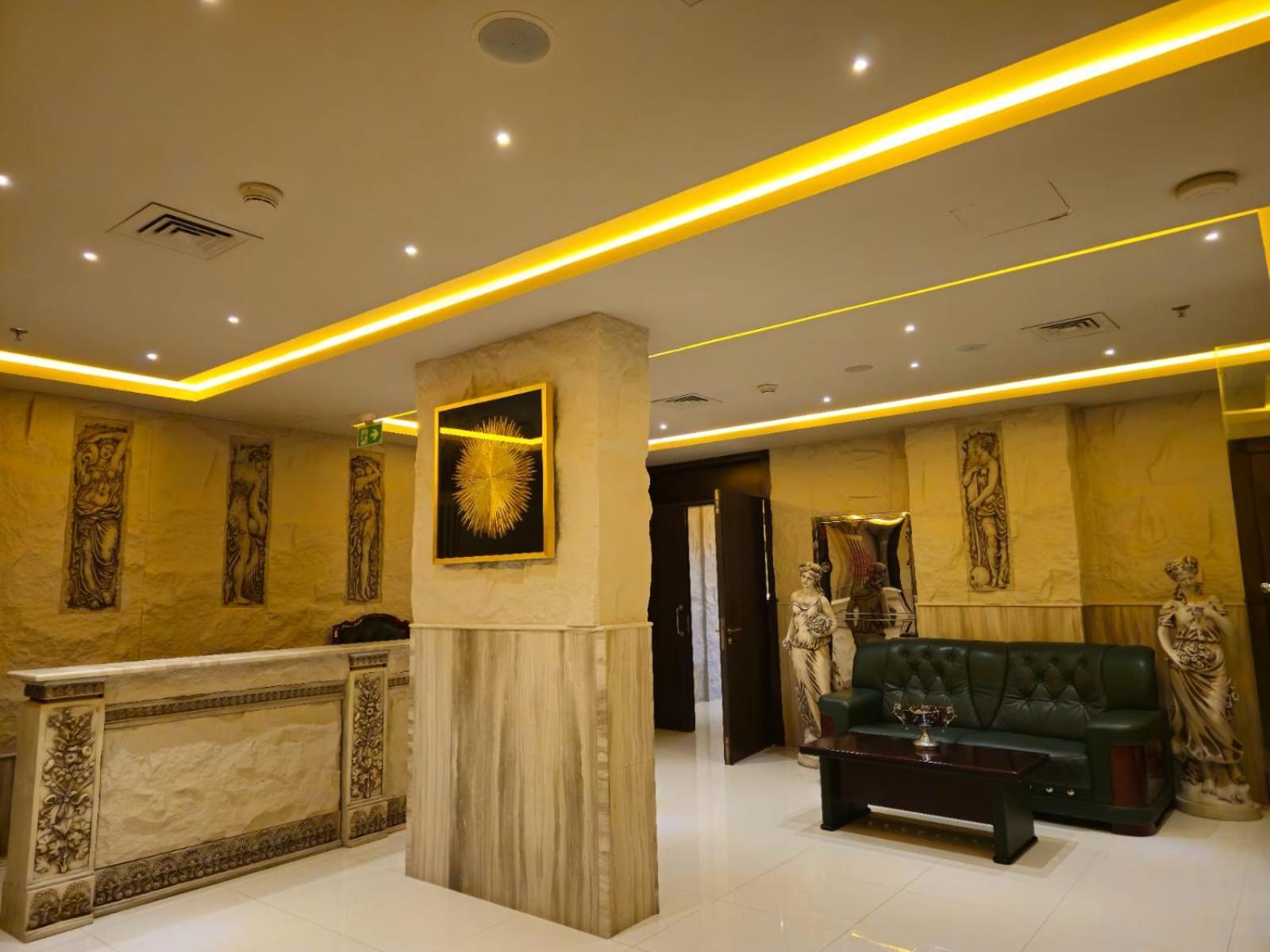 Al Manara Premium Deluxe Sheikh Zayed View Apartment